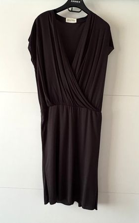 Schwarzes Kleid American Vintage 100% Viskose Grösse S