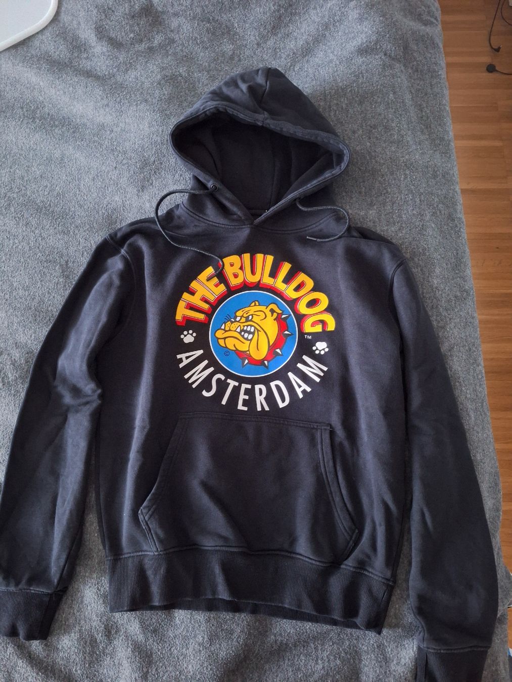 Maglioni & Felpe: Hoody – Usato da Mumpf venduto da SwissDi