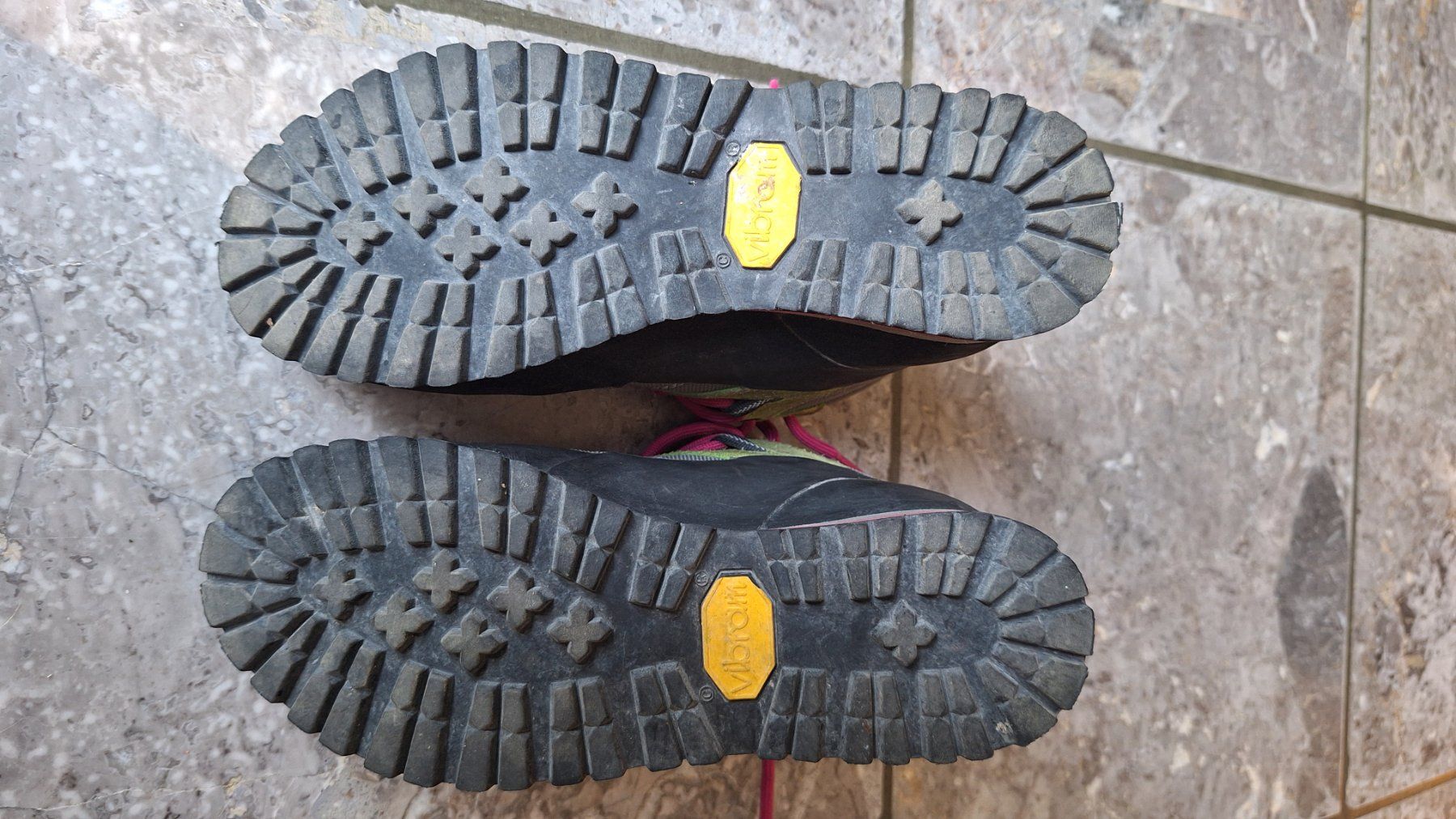 Schuhe für Mädchen: Wanderschuhe Mädche Gr.36 – Gebraucht aus opfikon von Grossmaki 3