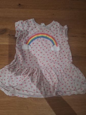 Mädchenkleid Regenbogen Muster