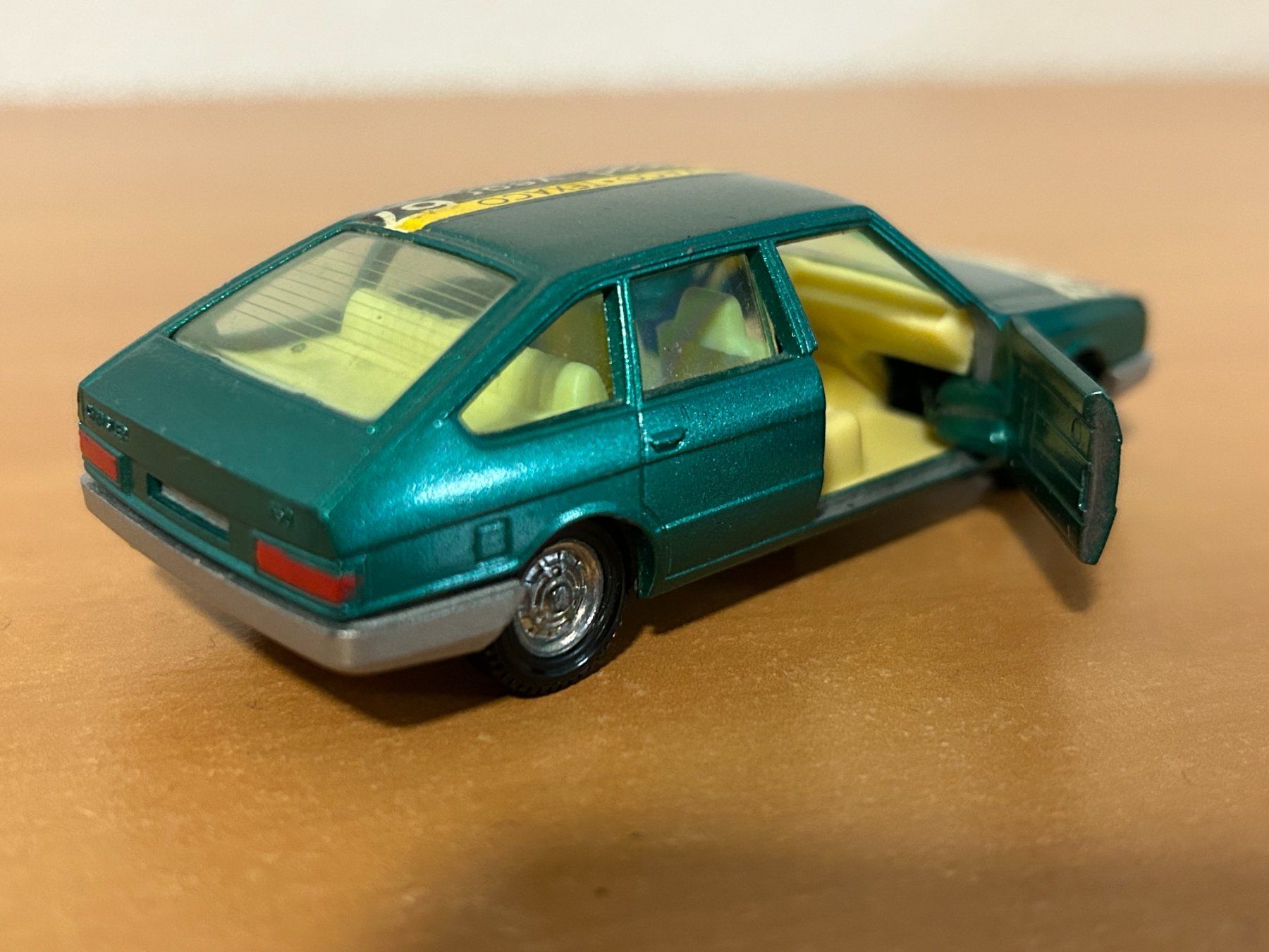 Chrysler Voitures modèles: Chrysler 150 1:43 Pilen – D'occasion à Schafisheim par Ducati57 9