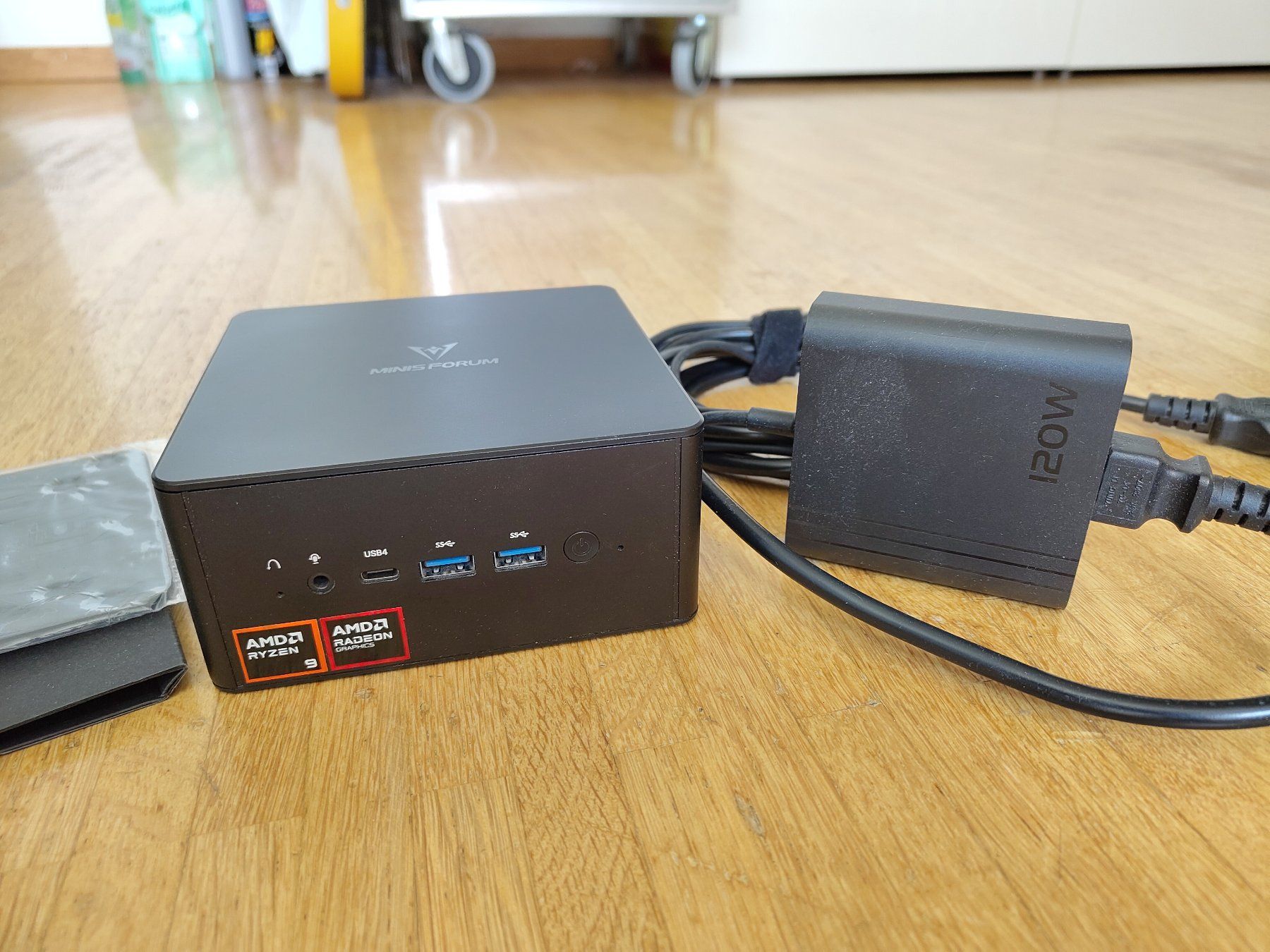 Minis forum PC: Desktop PC: Minisforum UM890 Pro – Usato da Arlesheim venduto da m19Ricardo 1