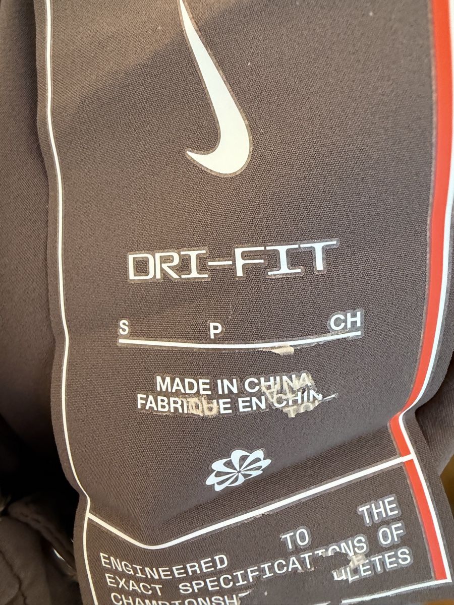 Camicette: Nike 24.7 Hemd braun – Nuovo (secondo la descrizione) da Uetikon am See venduto da orchid77 2