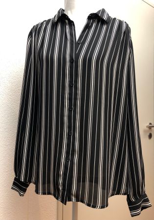 Bluse H&M, schwarz weiss, Gr. 44