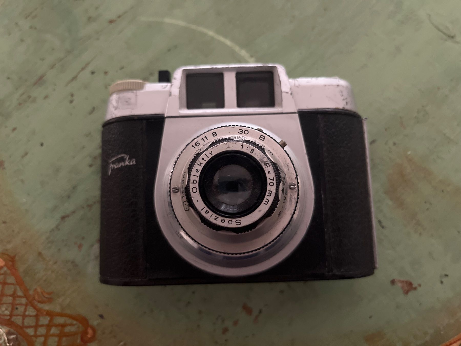 Appareil photo: Franka Vintage camera – Défectueux à Chiasso par AzenYa