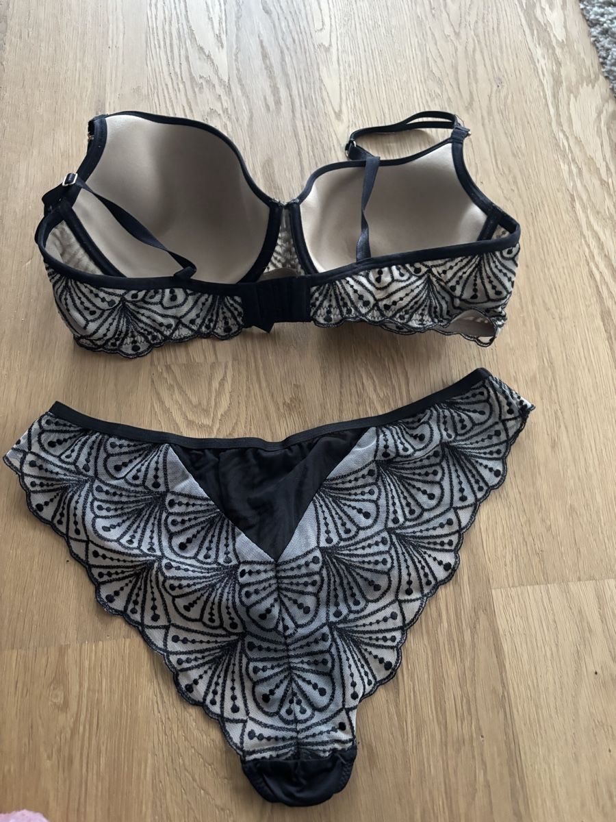 Beldona Altra biancheria intima: BH Beldona C 80/85 / Slip 40/42 – Usato da Luzern venduto da sumsili 1