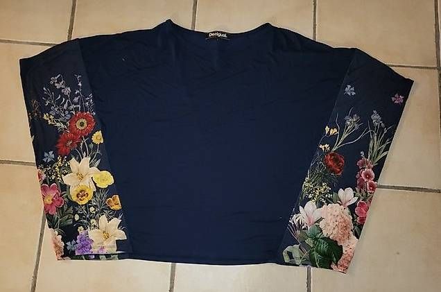 Camicette: Desigual Flügelbluse, XL, neu – Usato da Lyss venduto da Petrulla02
