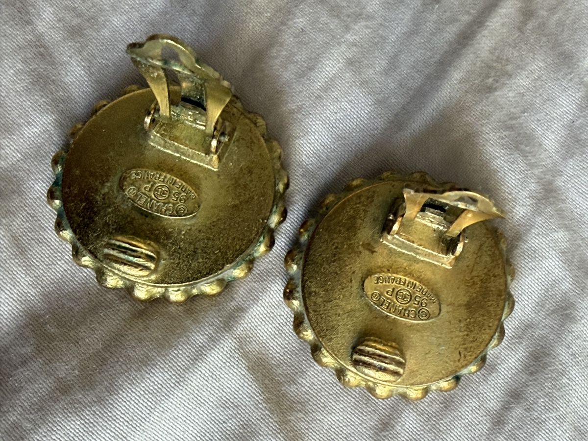 Chanel Orecchini pendenti & Orecchini a lobo: Chanel Ohrringe Original Vintage – Usato da Birmensdorf ZH venduto da elibela 1