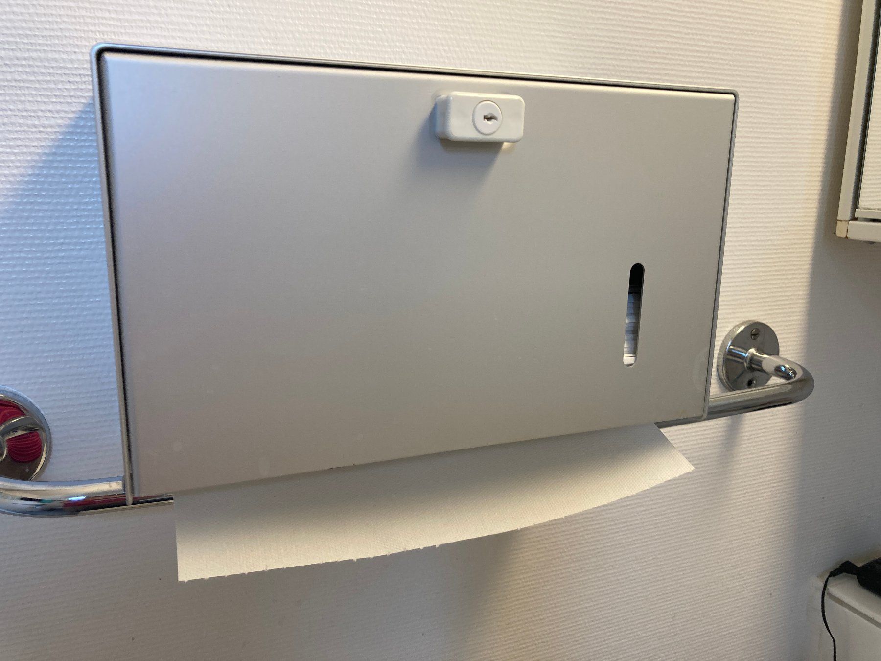 Portasciugamani: Handtuchspender – Usato da Bern venduto da HaJo_20 2
