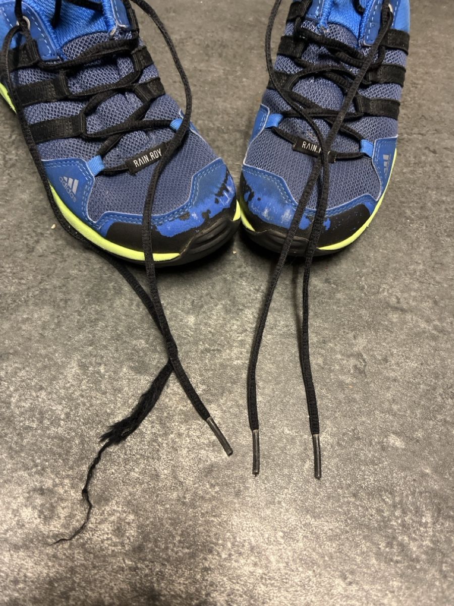 Adidas Scarpe per ragazzi: Adidas Terrex Kinder Schuhe, Grösse 33.5 – Usato da Aarau venduto da SCH_EV 7