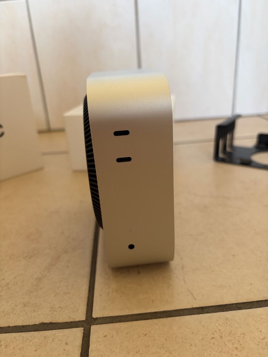 Apple PCs: Mac Mini M4 - 16go ram - 256Go SSD – Gebraucht aus Lausanne von LePetitBrocanteur 3
