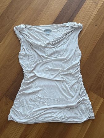 ★ Damen★  Top beige★  Grösse L★  gefaltet ★ gerafft
