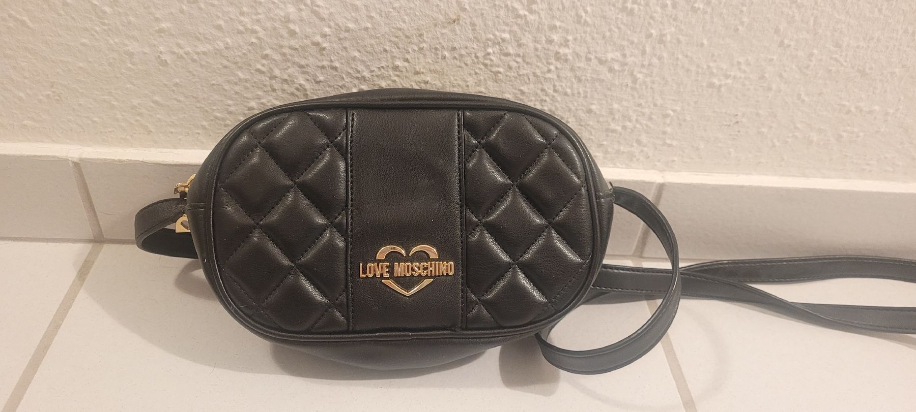 Moschino Borse da donna: Moschino Handtasche – Nuovo (secondo la descrizione) da Pratteln venduto da pri_yxn5