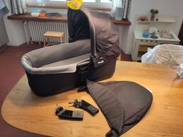 Thule Chariot Baby Cocoon Kinderwagenaufsatz dunkelgrau. 