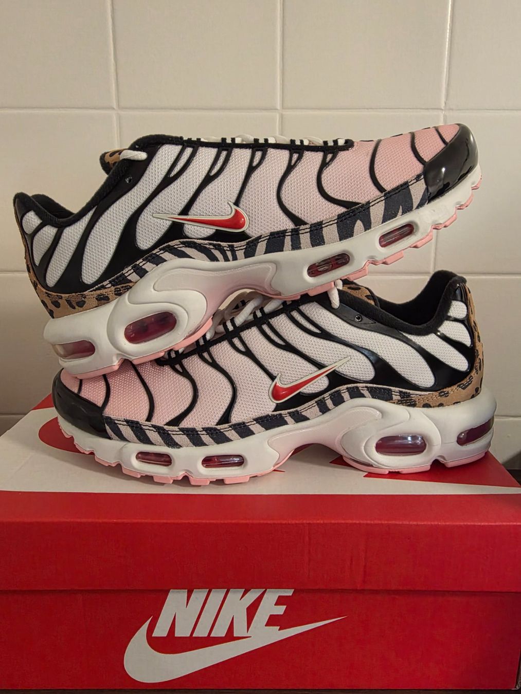 Nike Scarpe da uomo: Nike Air Max Plus Tn – Nuovo e nell'imballaggio originale da Fleurier venduto da dav_xx8y