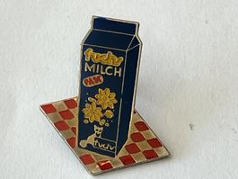 1 Pin Fuchs Milch