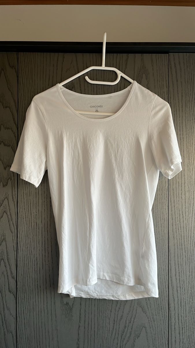 T-shirt: T-shirt blanc Chicoree – Nuovo (secondo la descrizione) da Le Locle venduto da Ophelie.hugy