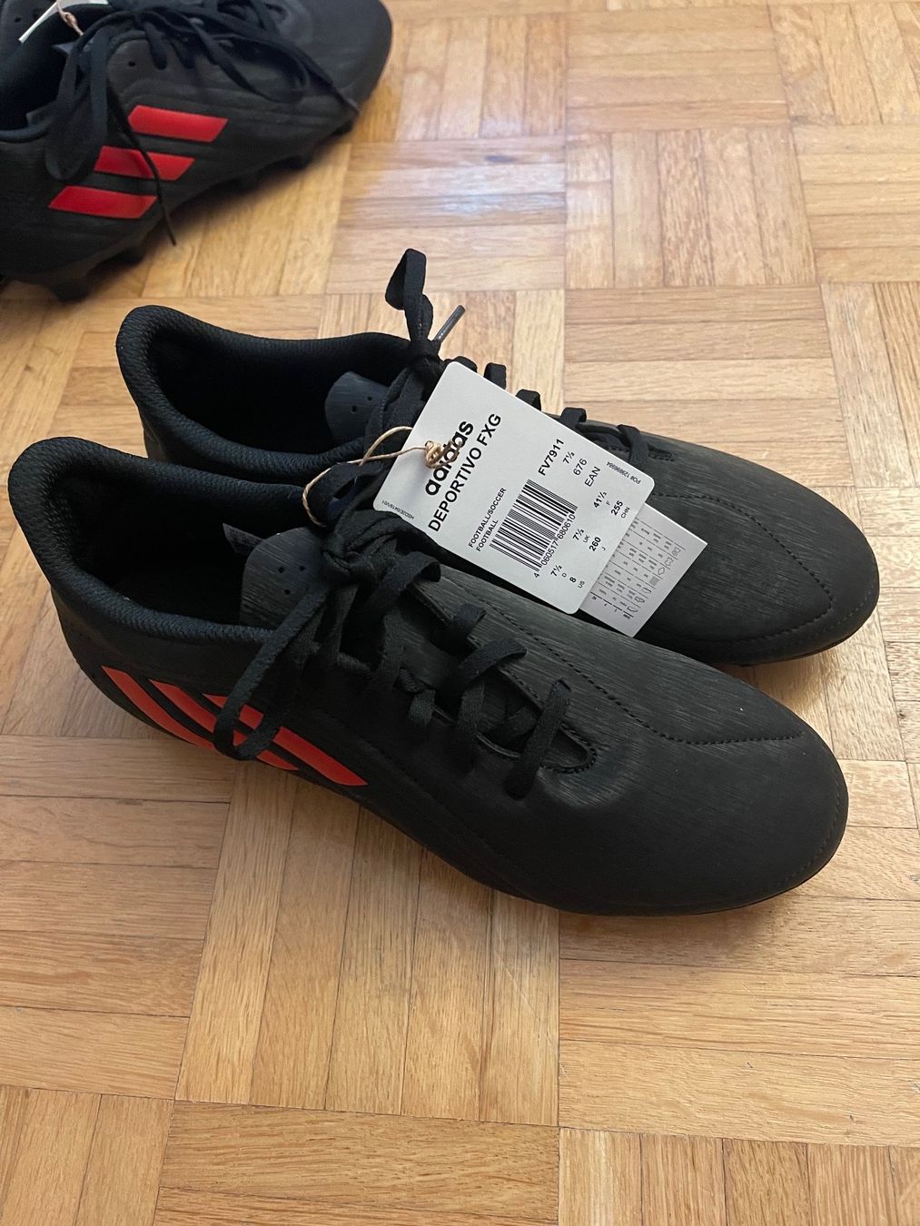 Adidas Scarpe per ragazzi: Adidas Fussballschuhe – Nuovo (secondo la descrizione) da Aarberg venduto da OrDo20 5