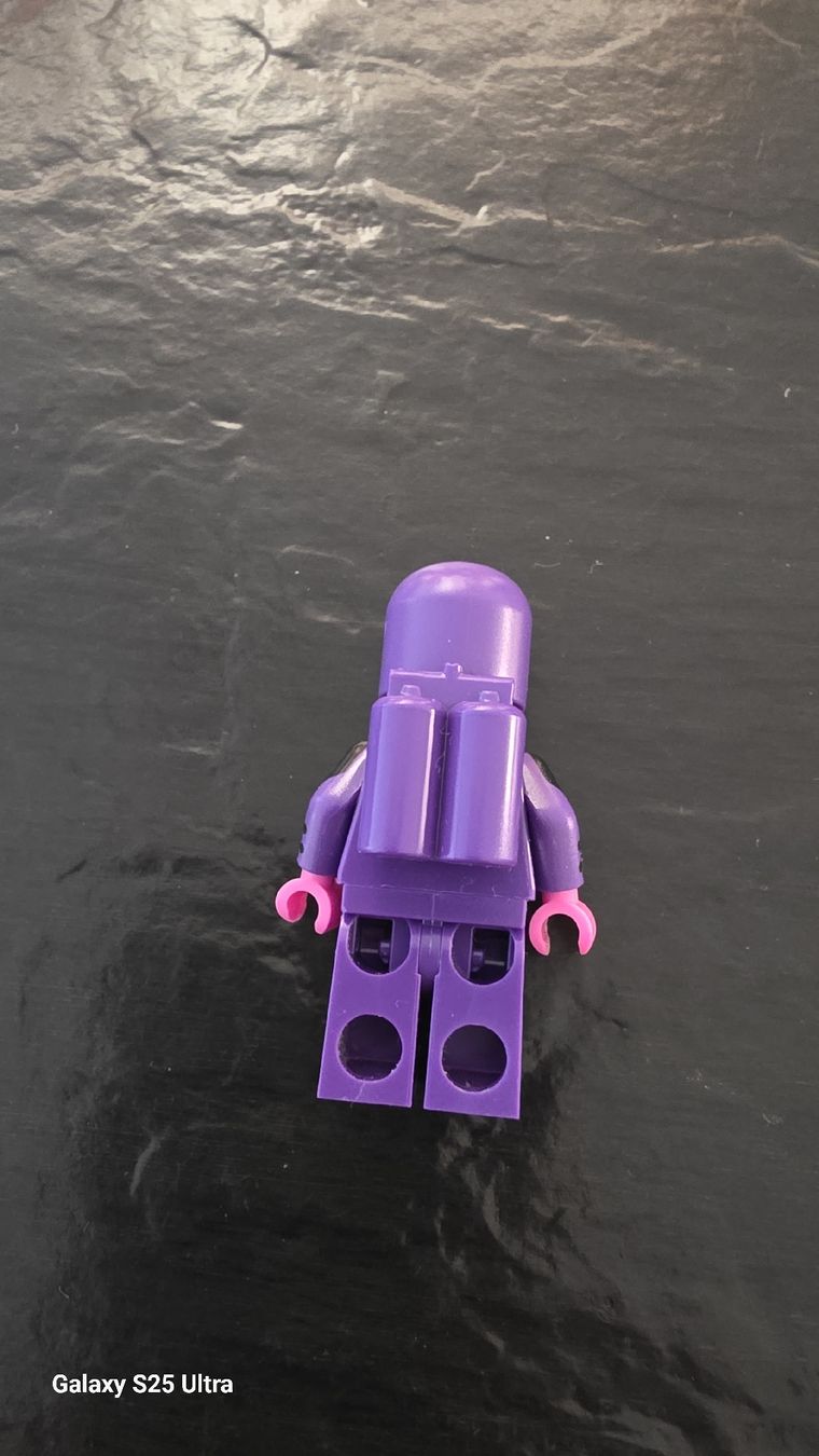 Lego Kit di costruzioni: lego minifigure space violet  – Nuovo (secondo la descrizione) da Bercher venduto da pinoux69 1