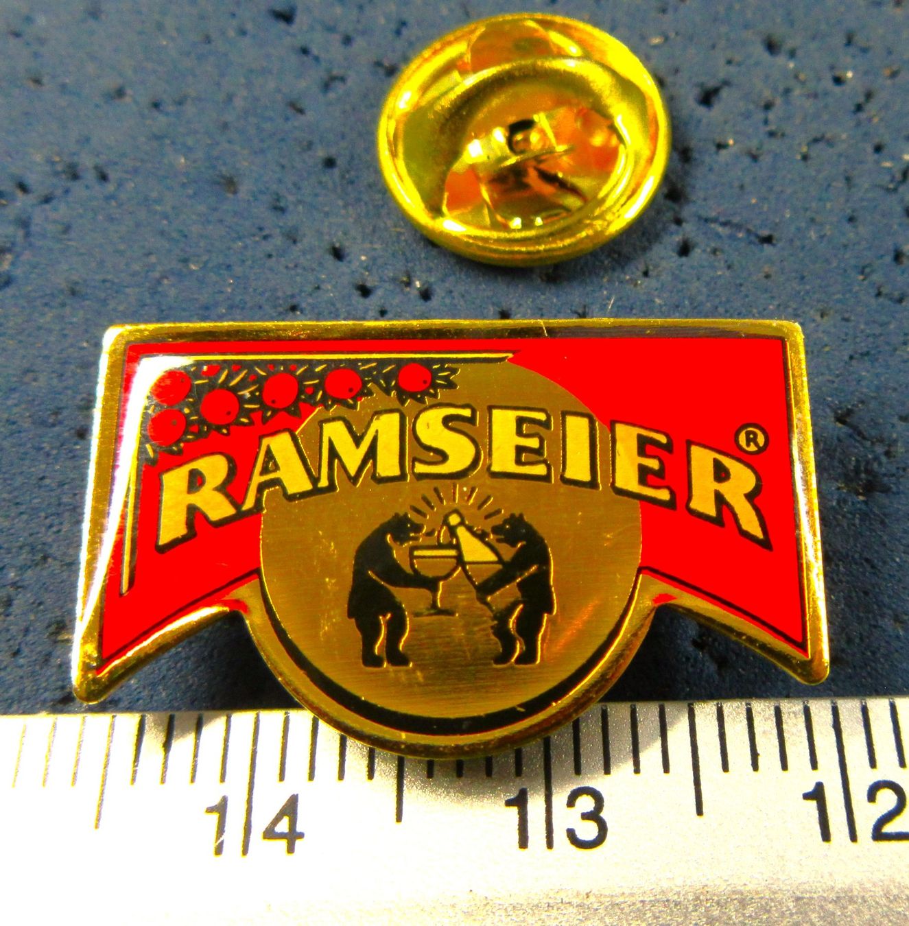 Swiss Placchette & Badge: RAMSEIER PIN – Usato da Ettingen venduto da Hausi4711