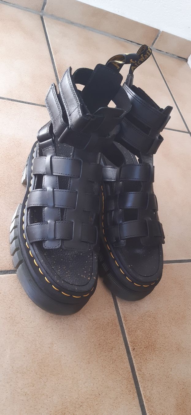 Dr. Martens Scarpe da donna: Dr Martens sandales Ricki Gladiator 39 – Nuovo e nell'imballaggio originale da Treycovagnes venduto da Diabolik70orange 1