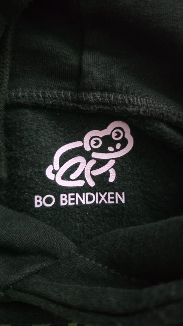Camicie: XXXL Hoodie Bo Bendixen – Usato da Kreuzlingen venduto da Turbothom81 2