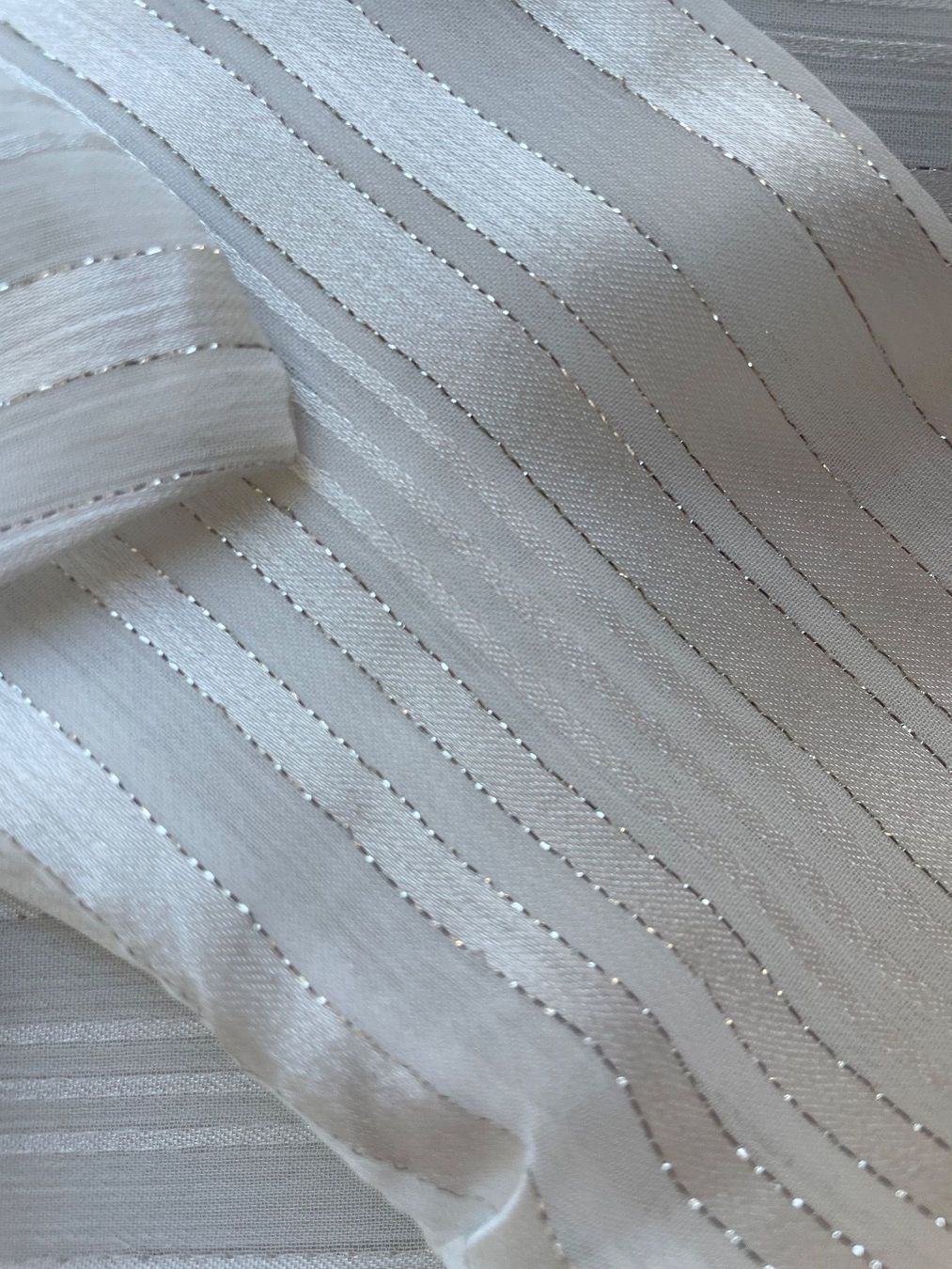 Camicette: weisse/ beige Bluse Gr 40/42 – Usato da Rüti ZH venduto da kar_xx9l 4