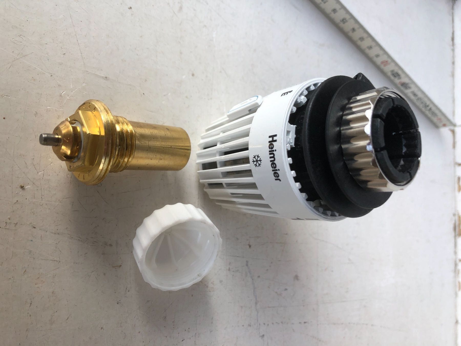 Radiatori: Thermostateinsatz Ventilkopf Heimeier – Nuovo e nell'imballaggio originale da Niederrohrdorf venduto da ledergerber 5
