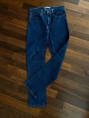 Levi’s 724 high rise 29/30 dunkelblau