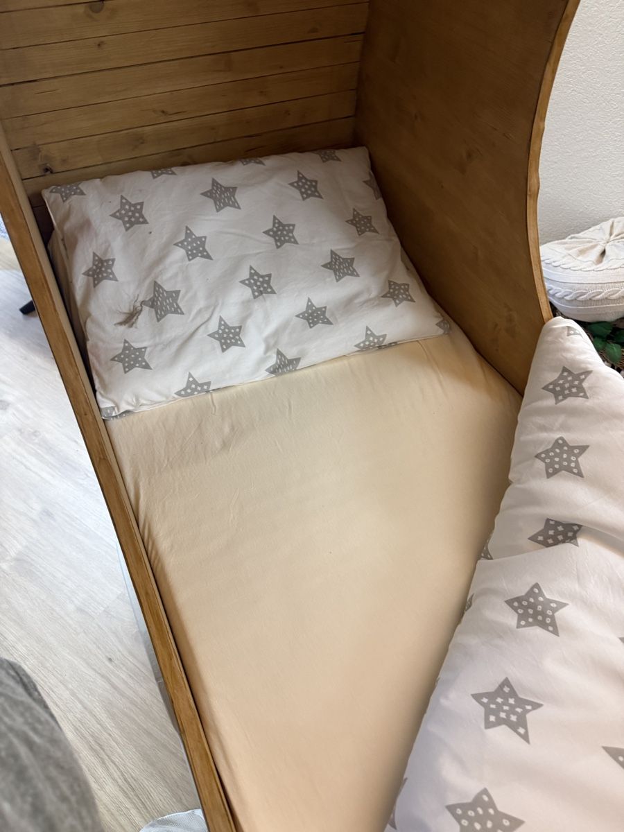 Betten: Babybett Spezial Mond – Gebraucht aus Niederbuchsiten von Landin 2