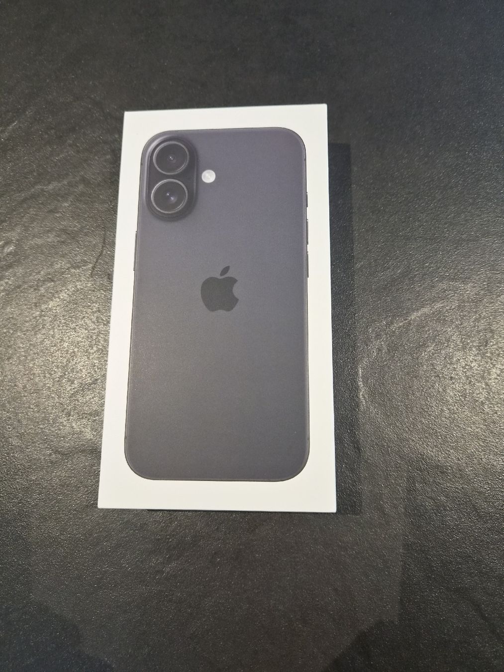 Apple Portables: iPhone 16 Black, 128 GB Neu & Ungeöffnet – Neuf avec emballage d'origine à Thun par element23 1