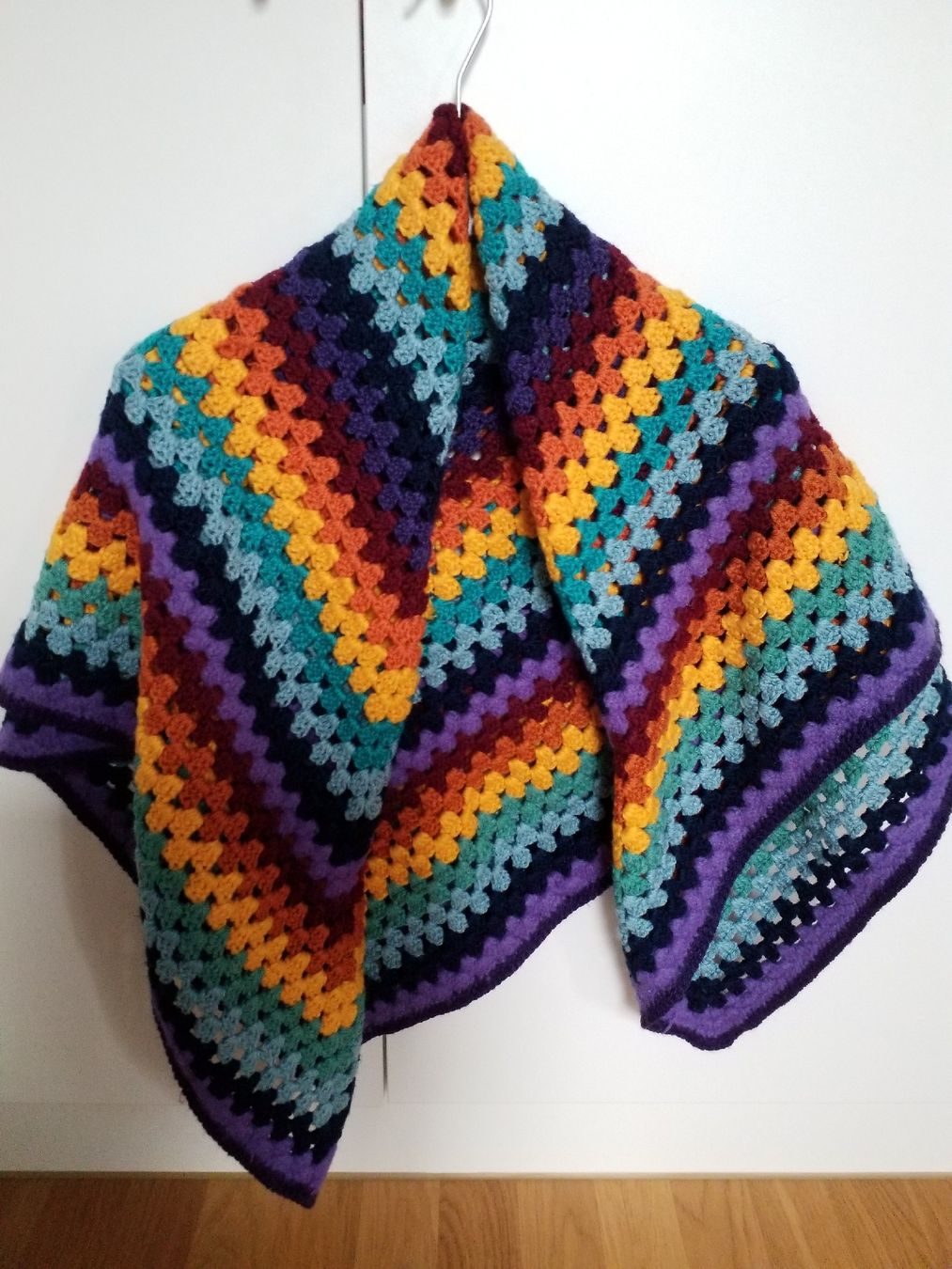 Foulard & Sciarpe: Hand made deco/scarf – Usato da Luzern venduto da _Lobster_ 2