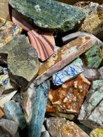 Kiste Mineralien/ Edelsteine gemischt