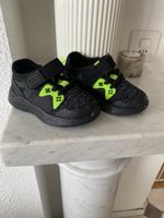 Baby sneakers 22