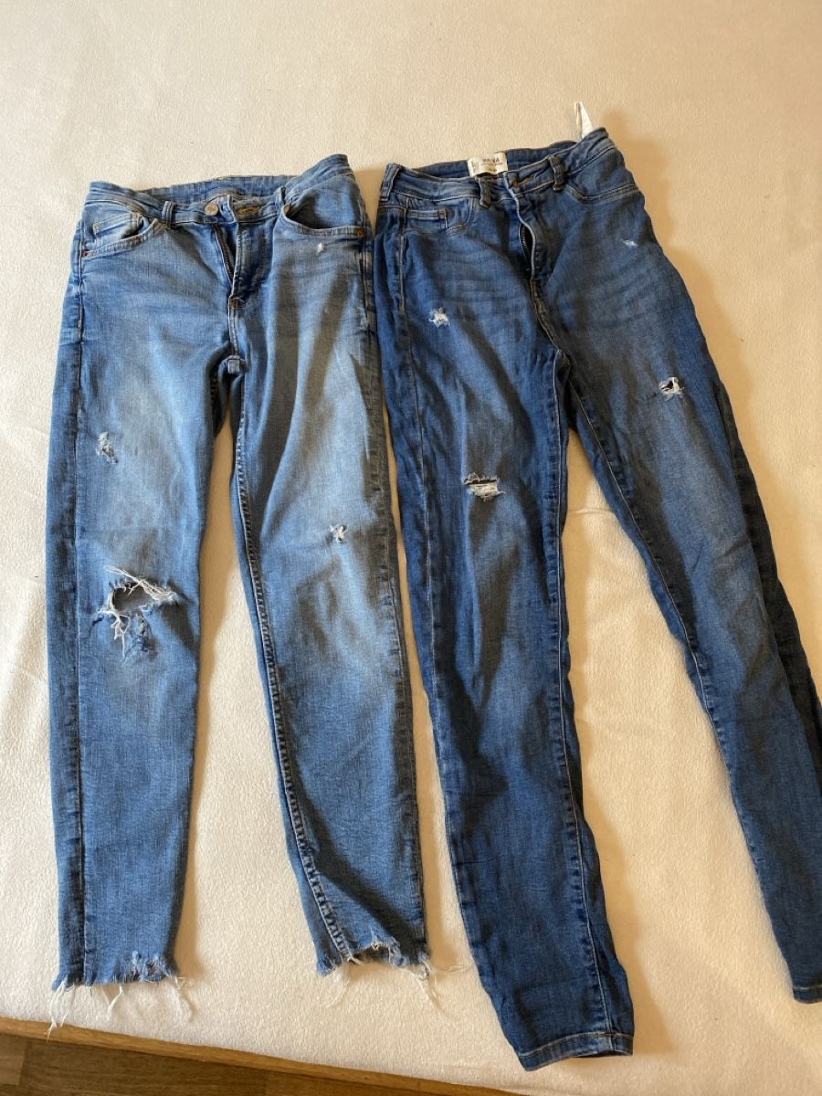 Jeans: 2 Löcher-Jeans blau Gr. 36 – Usato da Langenthal venduto da jessiica_z