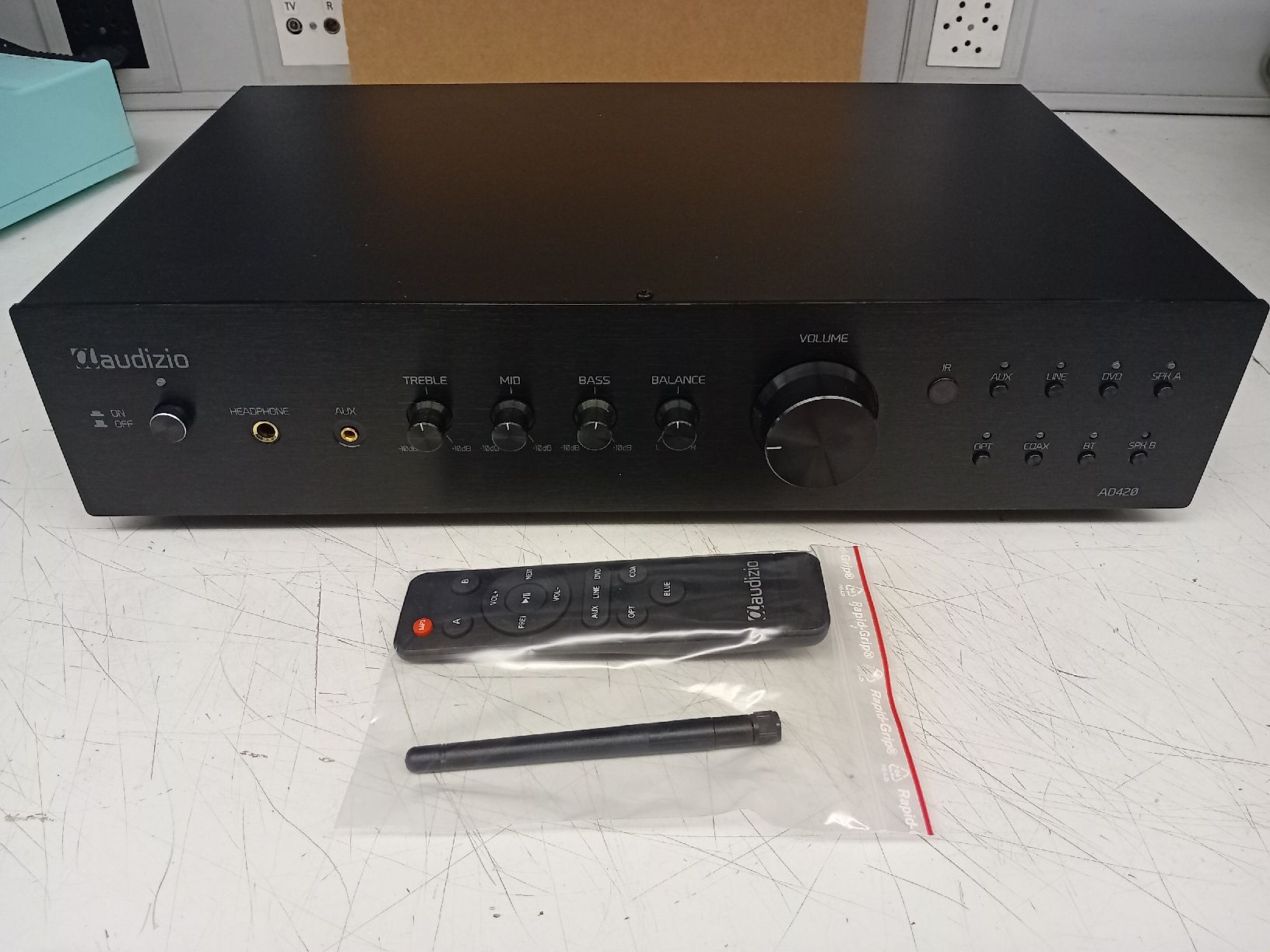 Amplificatori: HiFi Verstärker mit BT und FB – Usato da Emmenbrücke venduto da iseppi34 2