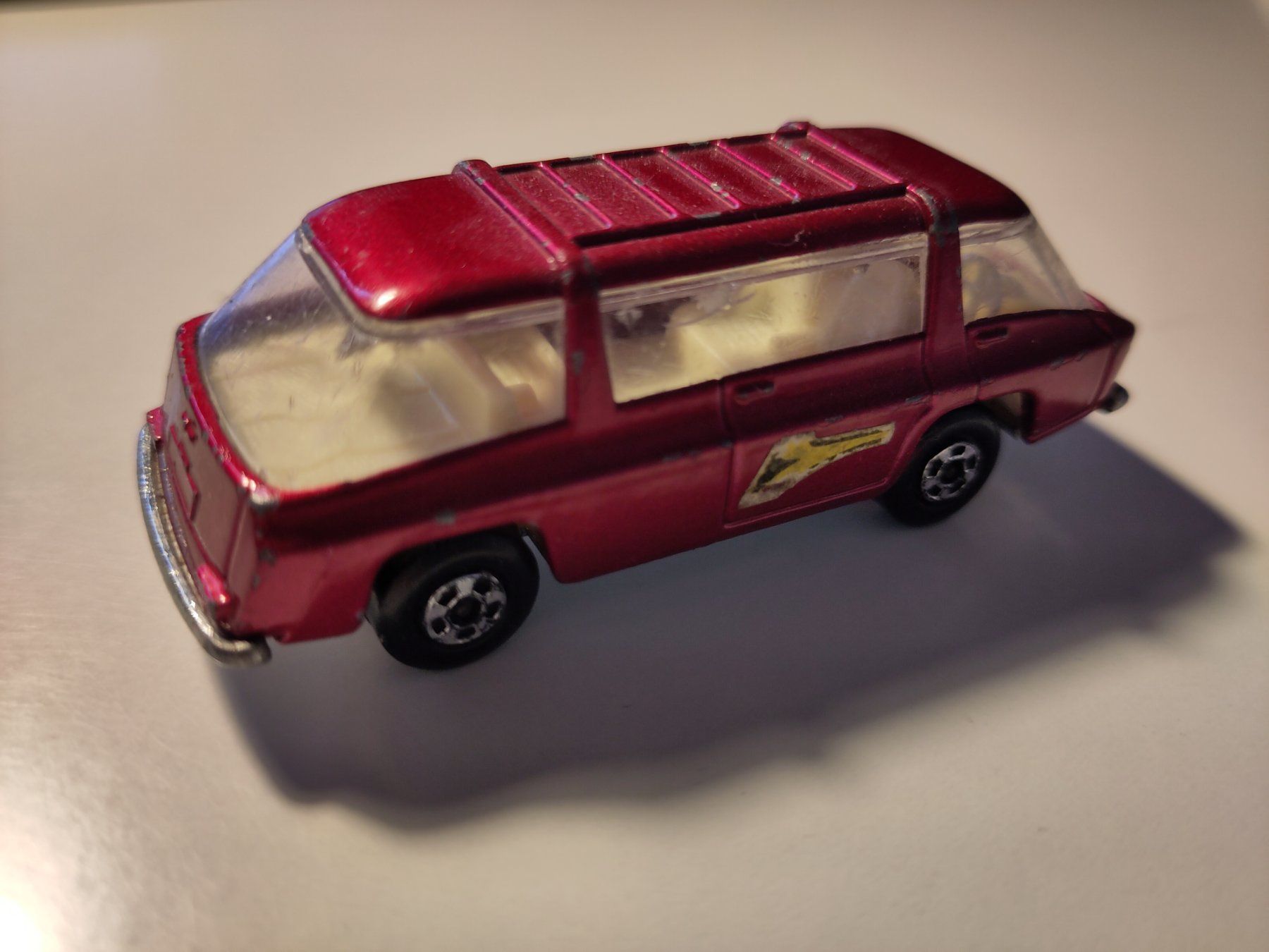 Matchbox Modellini d'auto: Matchbox Freeman Inter-City Commuter – Usato da Bülach venduto da Tiefschlaflos