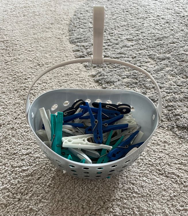 60 Wäscheklammern Mit Korb - Bunte Plastikklammern Ohne Abdruck