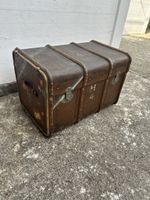 Überseekoffer Holztruhe antik