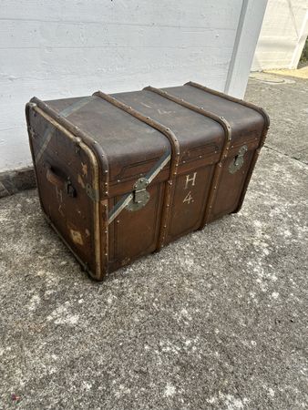 Überseekoffer Holztruhe antik