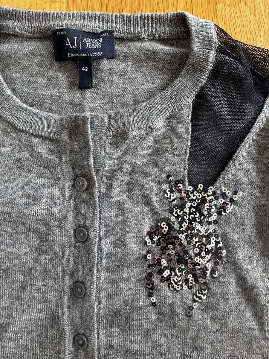 Armani Maglioni & Felpe: Pullover Armani Jeans  – Usato da Rapperswil SG venduto da Hel_rpq5 2