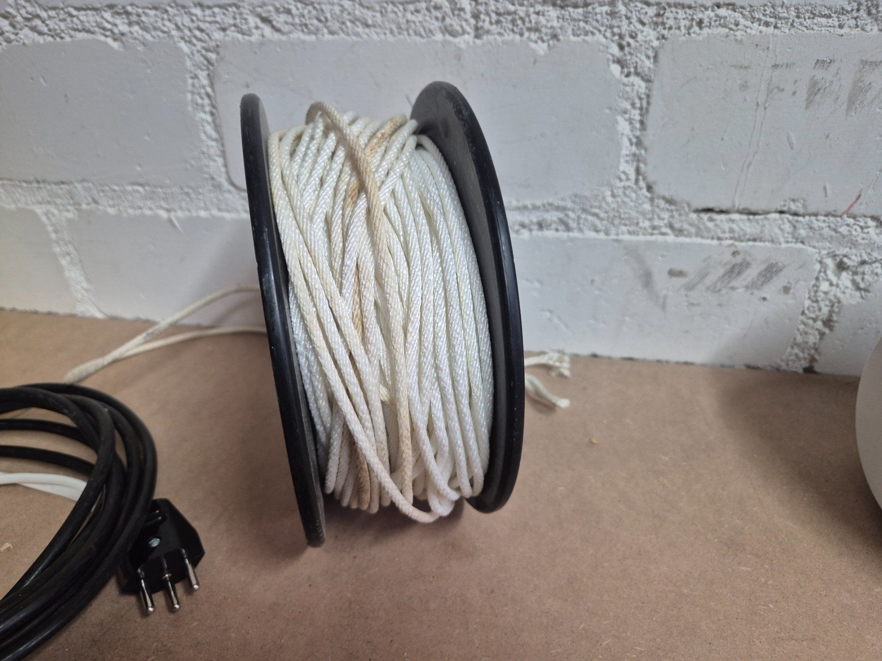 Corde: Rouleau cordelette 100m  diam. 4mm – Usato da Moutier venduto da cat365 1
