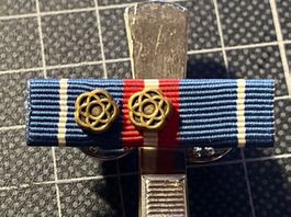 Ribbon Dienstleistungsabzeichen mit 2 Rosetten in Bronze