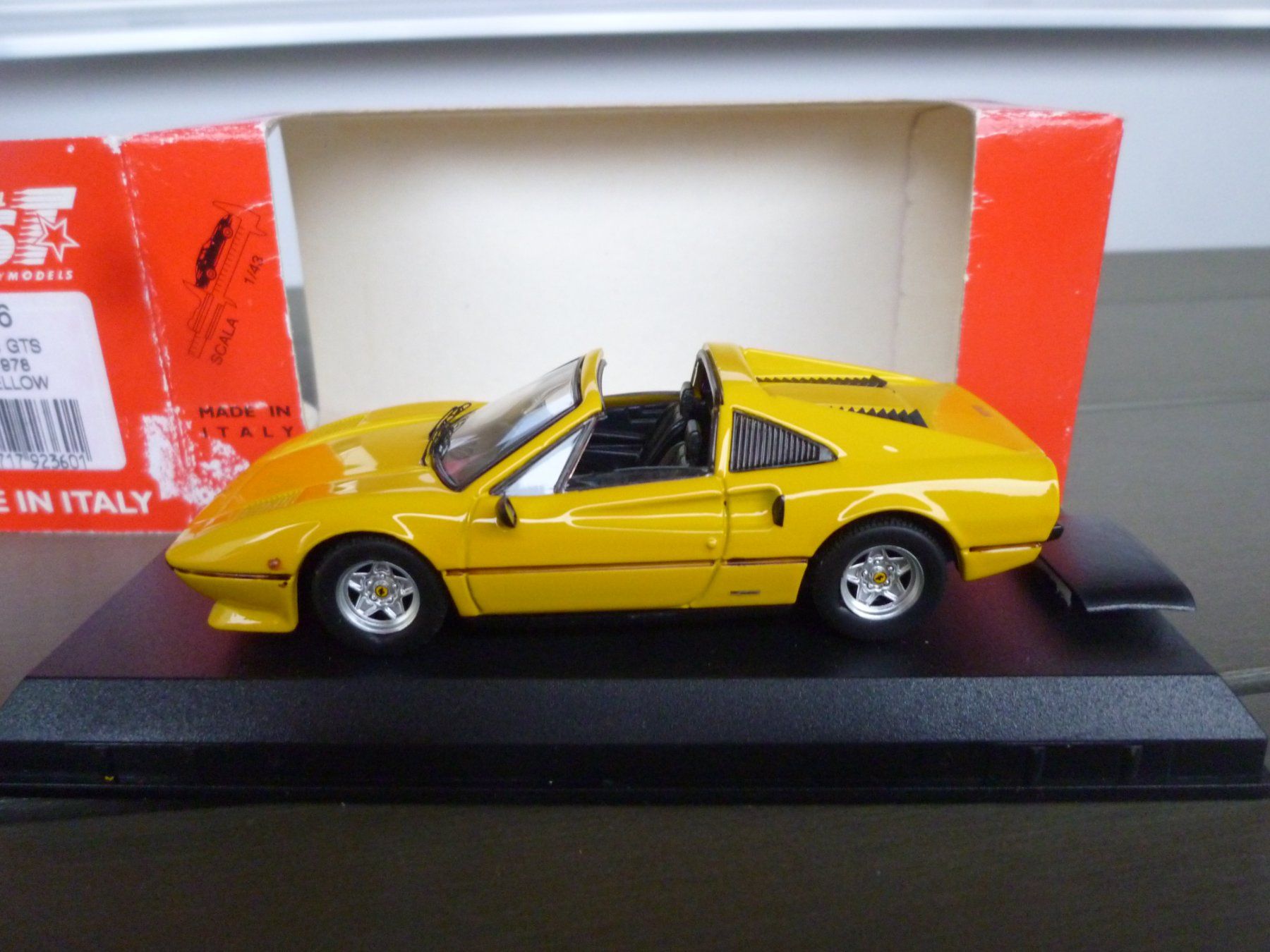 Ferrari Modellini d'auto: Ferrari 308 GTS (Stradale 1978) – Nuovo e nell'imballaggio originale da Flawil venduto da Imperiosud 4