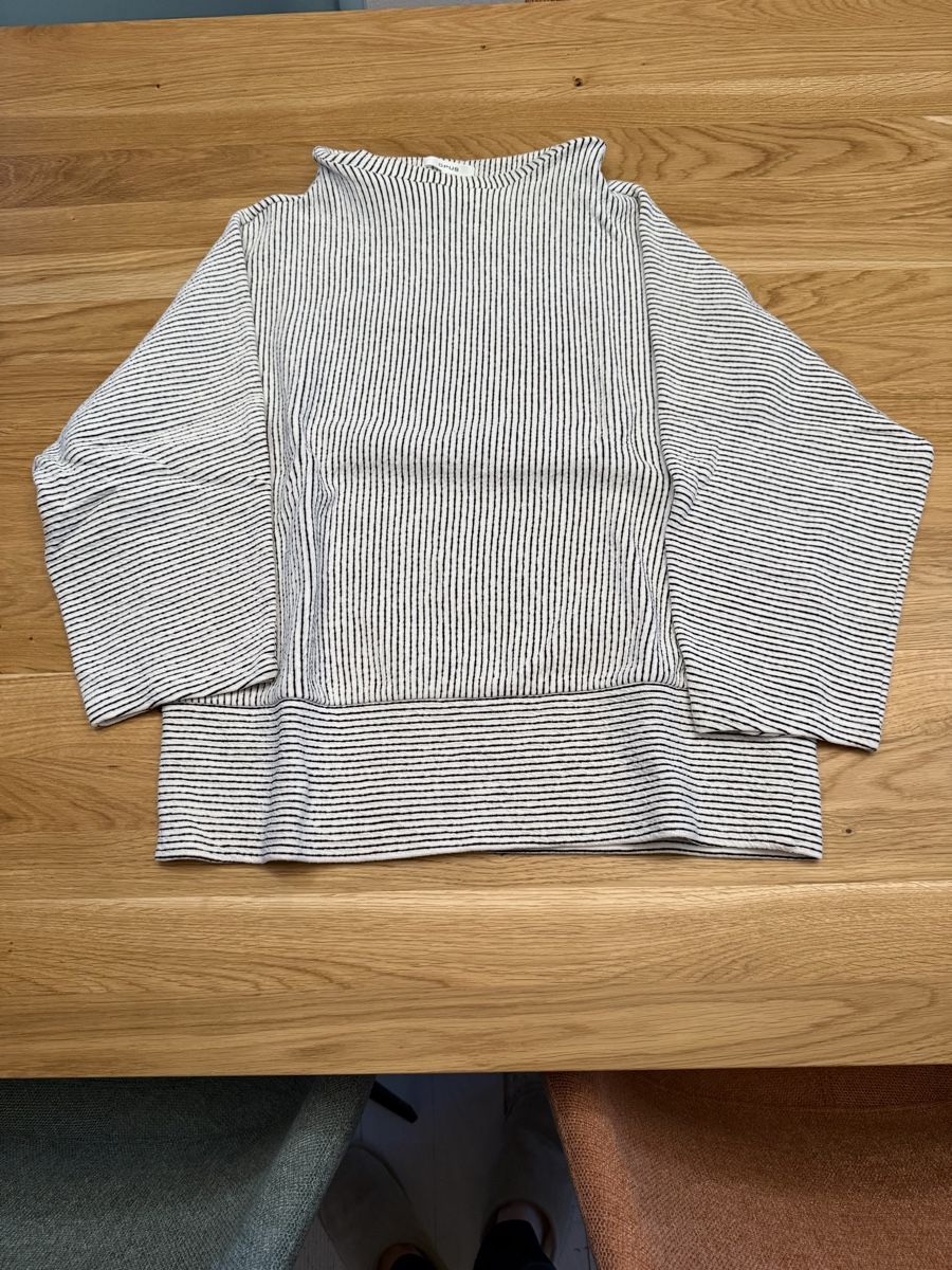 Opus Maglioni & Felpe: Opus Pullover Gr. 42, gestreift, neuwertig, Top Zustand! – Usato da Dinhard venduto da SternZ