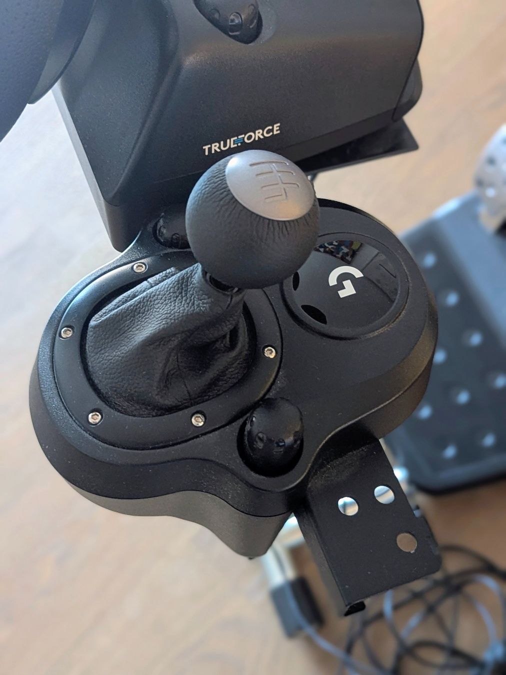 Logitech Manettes: Logitech G923 Xbox/PC + Wheel Stand Pro + Shifter – D'occasion à Zürich par MisterA 2