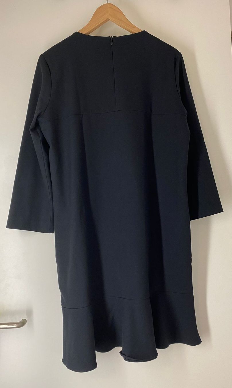 Kleider: 0039 Italy Kleid Damen Gr. M – Gebraucht aus Frauenfeld von LIL_NA 5