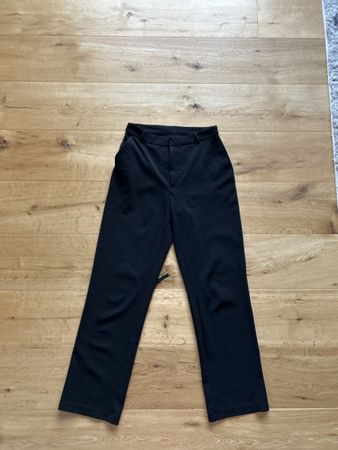 elegante Stoffhose JDY Gr. S/32, sehr guter Zustand