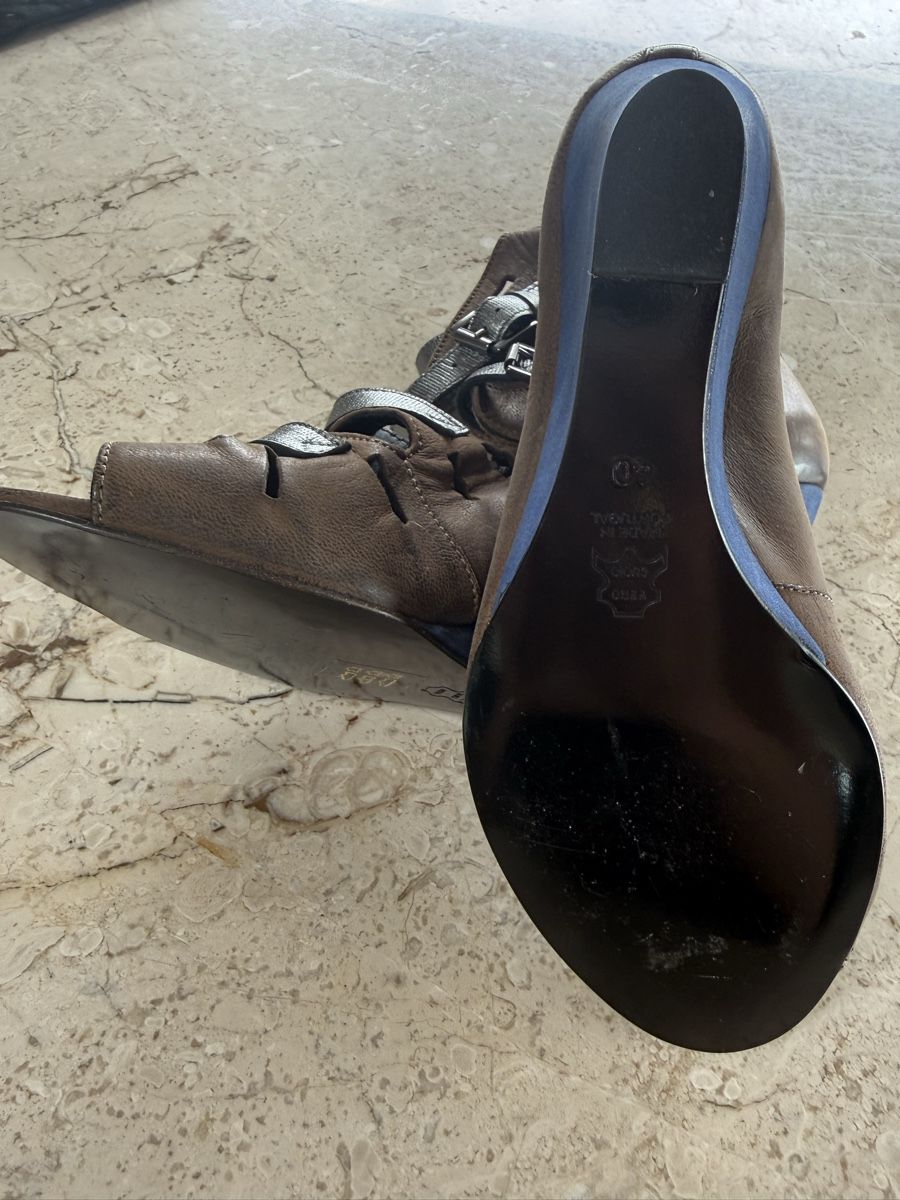 Scarpe da donna: SURFACE TO AIR Sandalen 40 – Usato da Lugnorre venduto da jettsett 5