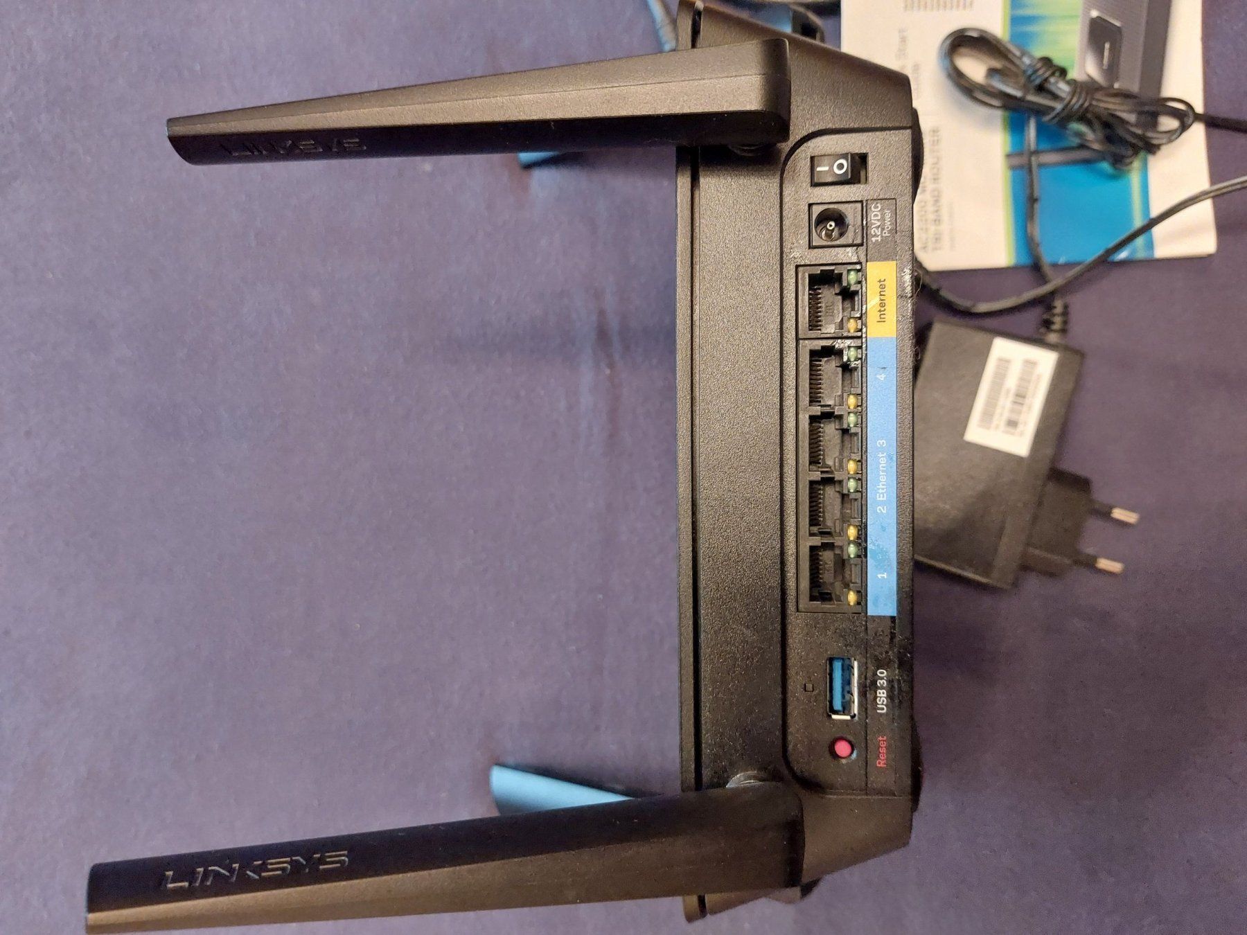Linksys Modem & Router: Router Linksys Model EA8300 Wi-Fi Router Max-Stream – Usato da Münchenstein venduto da Letan 1
